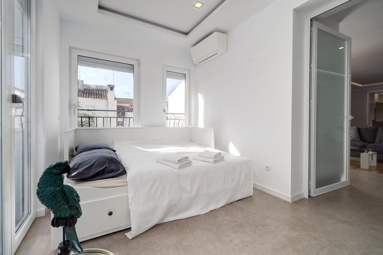Westminster Puerto Banus Marina Apartment Marbella Exterior photo