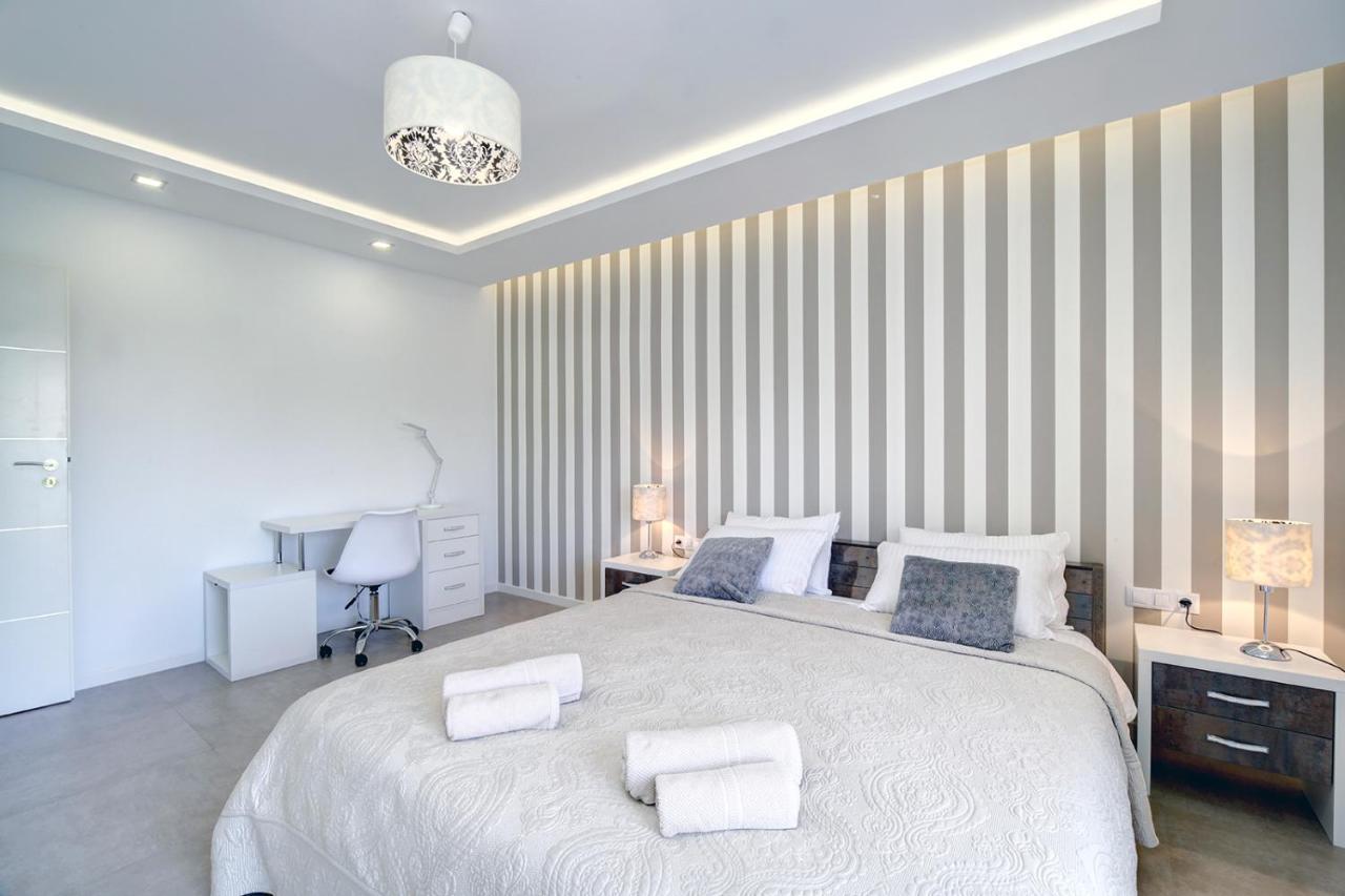 Westminster Puerto Banus Marina Apartment Marbella Exterior photo